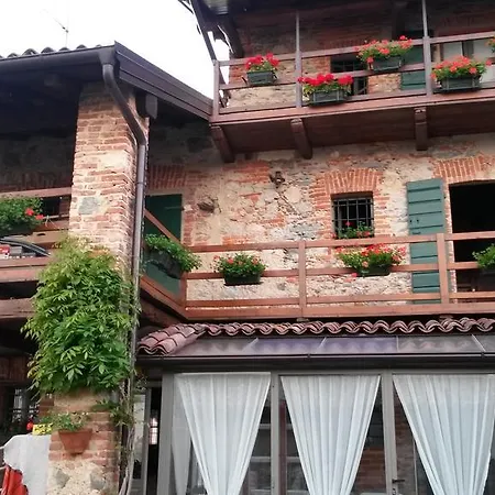 Alojamento de Acomodação e Pequeno-almoço Il Salice Veruno