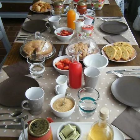 Il Salice Alojamento de Acomodação e Pequeno-almoço 3*